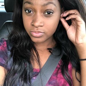 Meet your Posher, Natisha